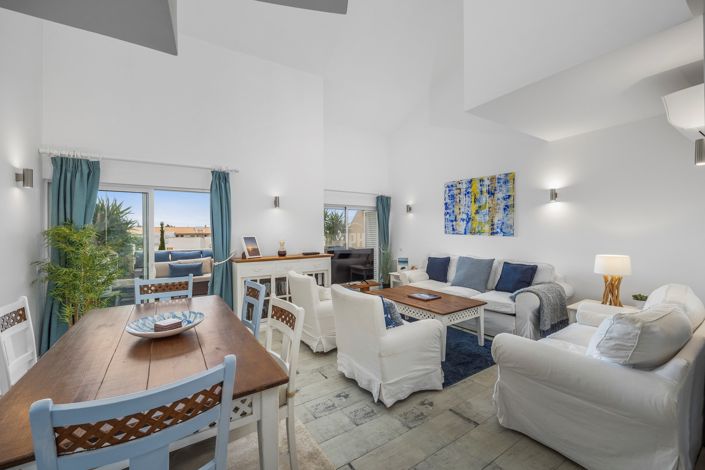 Image No.18-2 Bed Apartment for sale