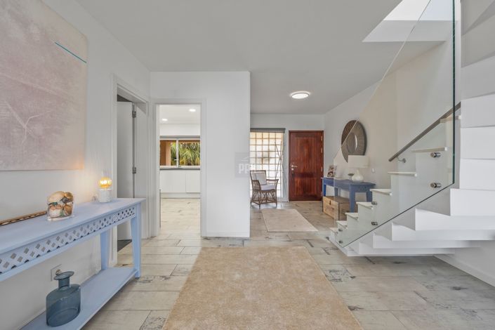 Image No.23-2 Bed Apartment for sale