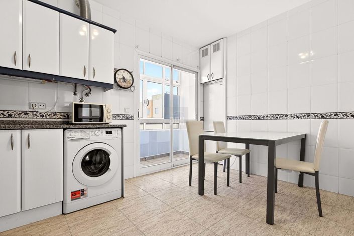 Image No.10-2 Bed Apartment for sale