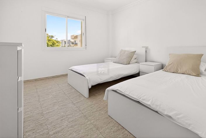 Image No.19-2 Bed Apartment for sale