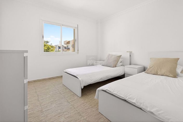 Image No.23-2 Bed Apartment for sale