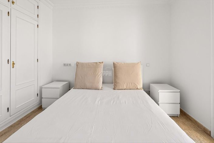 Image No.28-2 Bed Apartment for sale