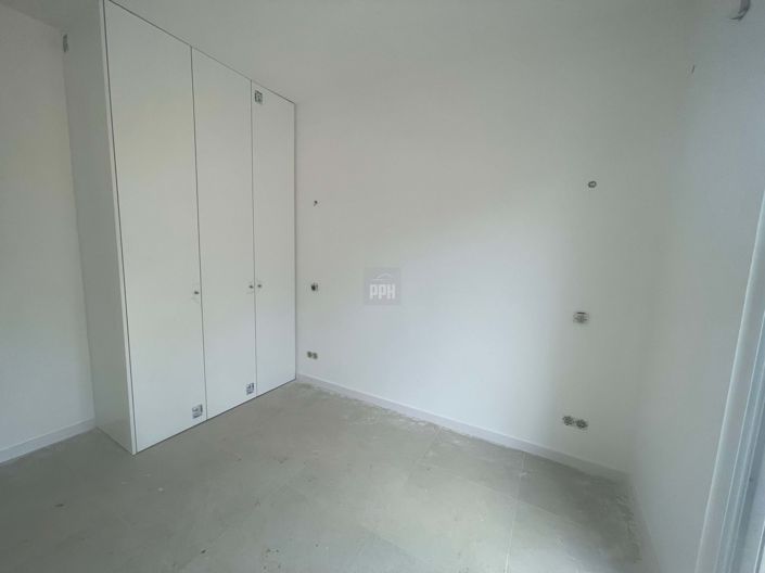 Image No.18-4 Bed Villa for sale