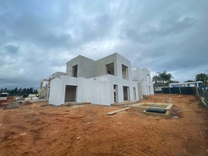 Image No.21-4 Bed Villa for sale