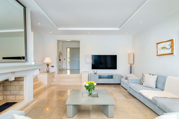 Image No.13-5 Bed Villa for sale