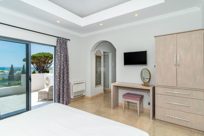 Image No.22-5 Bed Villa for sale