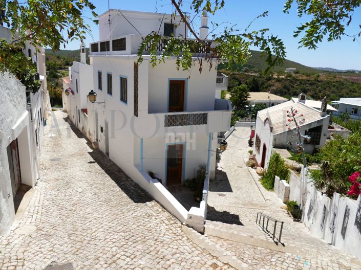 Image No.2-2 Bed Villa for sale