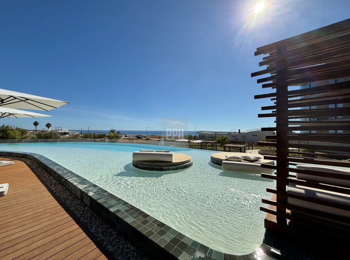 Image No.25-2 Bed Apartment for sale