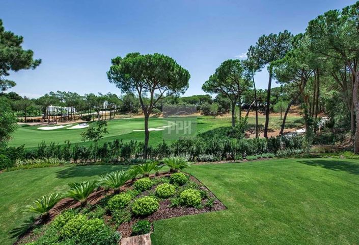 Image No.12-6 Bed Villa for sale