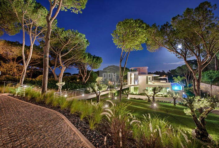 Image No.14-6 Bed Villa for sale