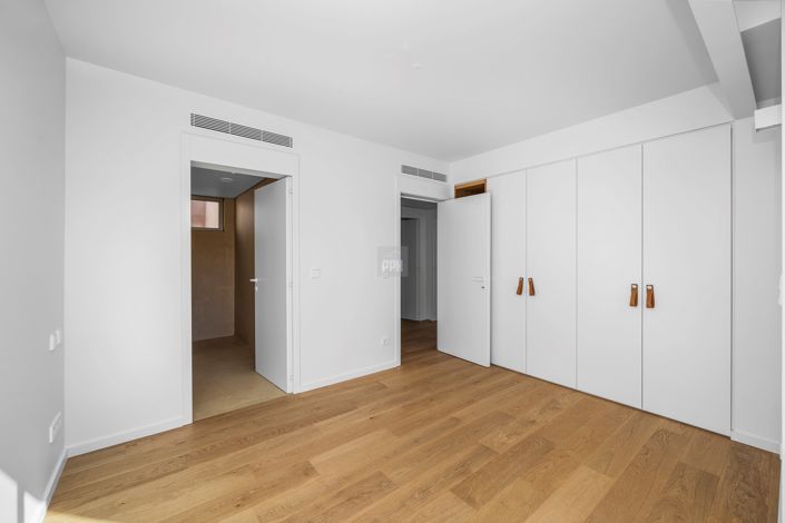 Image No.19-4 Bed Villa for sale