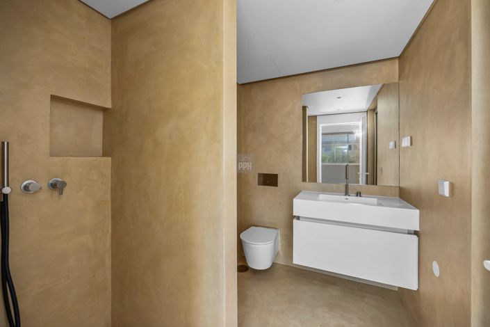 Image No.21-4 Bed Villa for sale