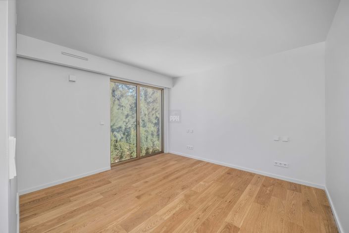 Image No.25-4 Bed Villa for sale