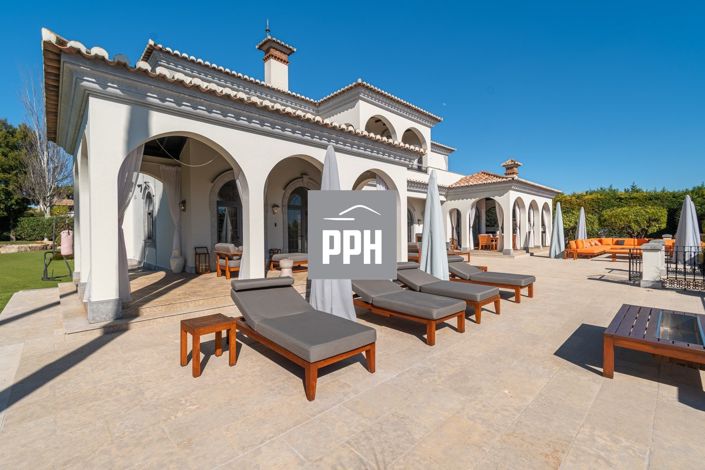 Image No.30-6 Bed Villa for sale