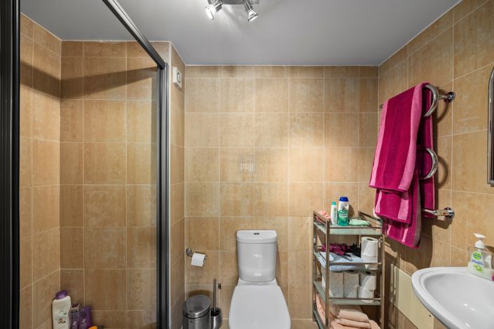 Image No.34-4 Bed Townhouse for sale