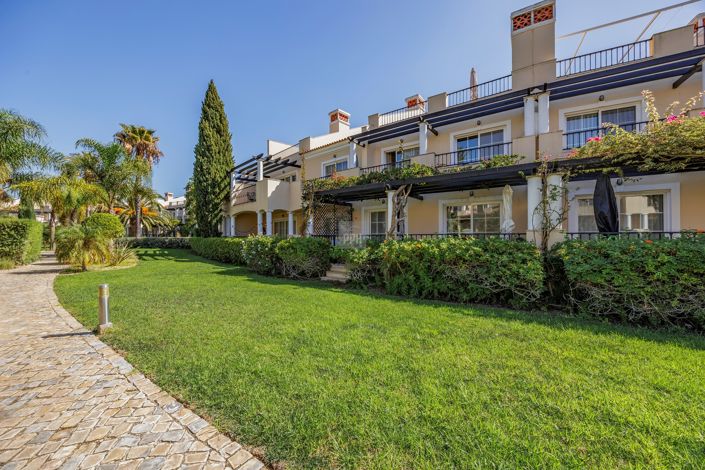 Image No.44-4 Bed Townhouse for sale