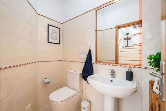 Image No.11-3 Bed Villa for sale