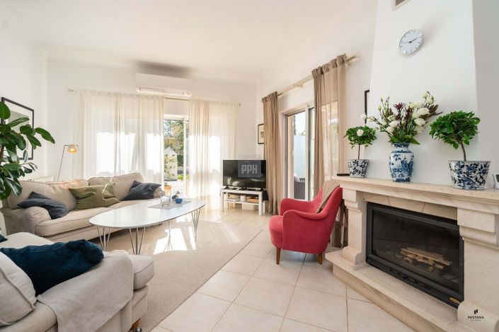 Image No.22-3 Bed Villa for sale