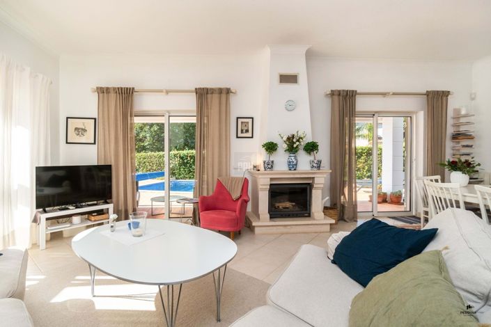 Image No.23-3 Bed Villa for sale