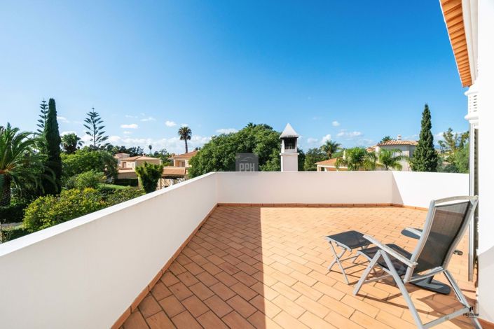 Image No.5-3 Bed Villa for sale