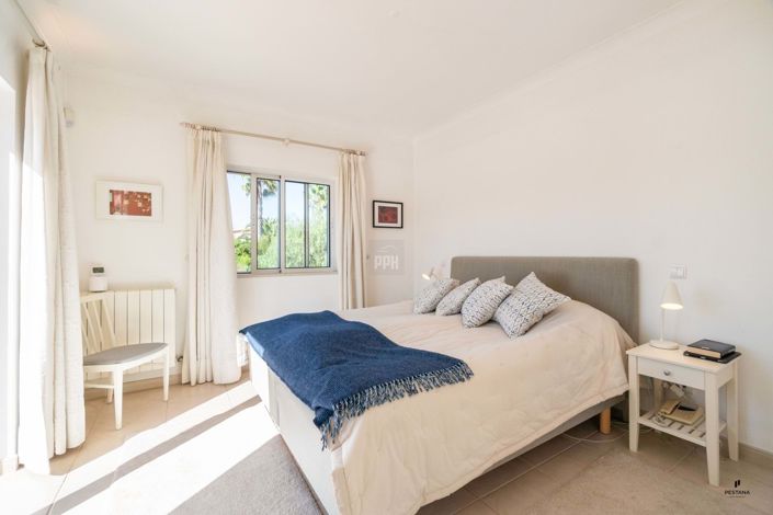 Image No.7-3 Bed Villa for sale