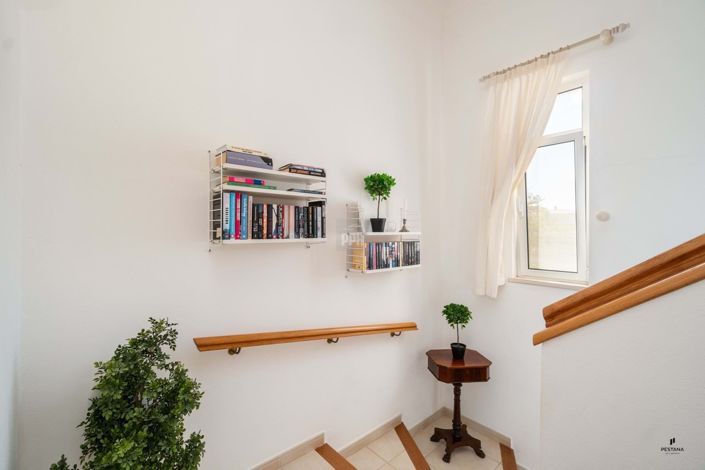 Image No.9-3 Bed Villa for sale