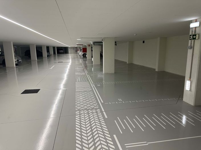 Image No.25-2 Bed Apartment for sale