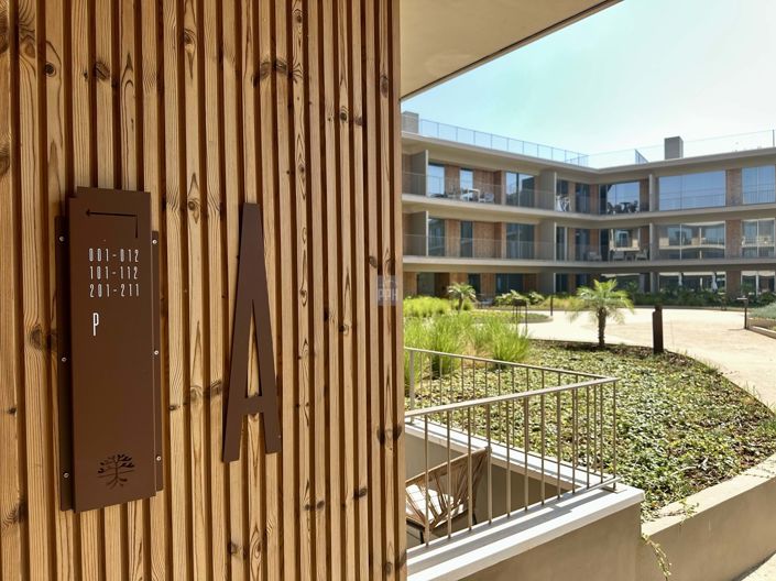 Image No.34-2 Bed Apartment for sale