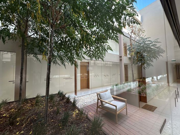 Image No.8-2 Bed Apartment for sale