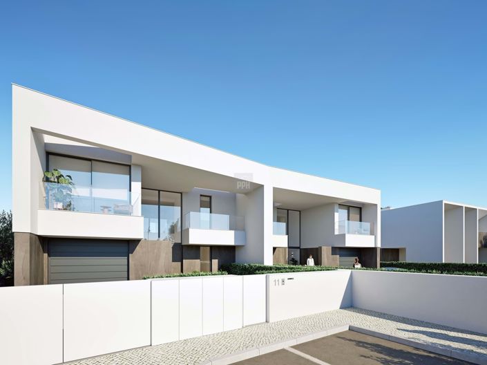 Image No.12-4 Bed Villa for sale