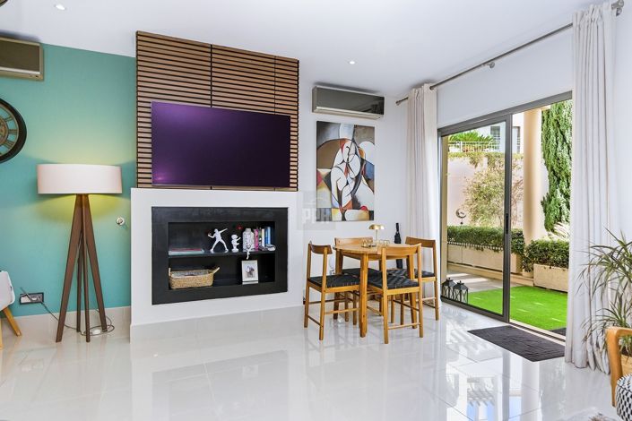 Image No.40-2 Bed Apartment for sale