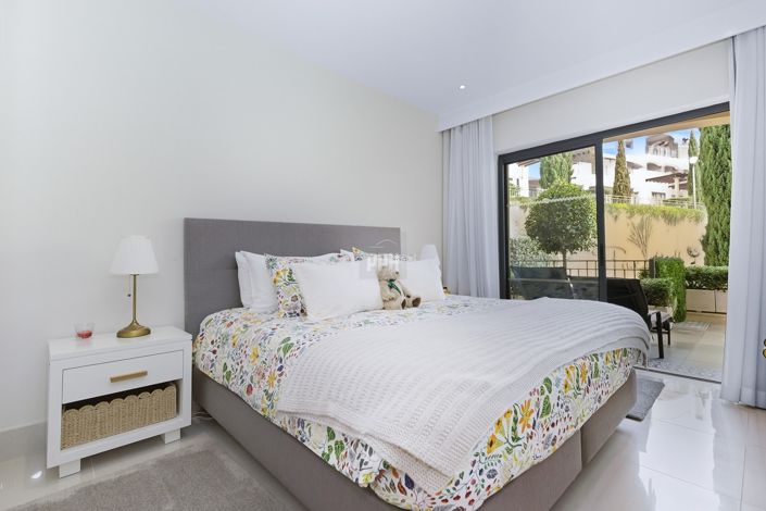 Image No.45-2 Bed Apartment for sale