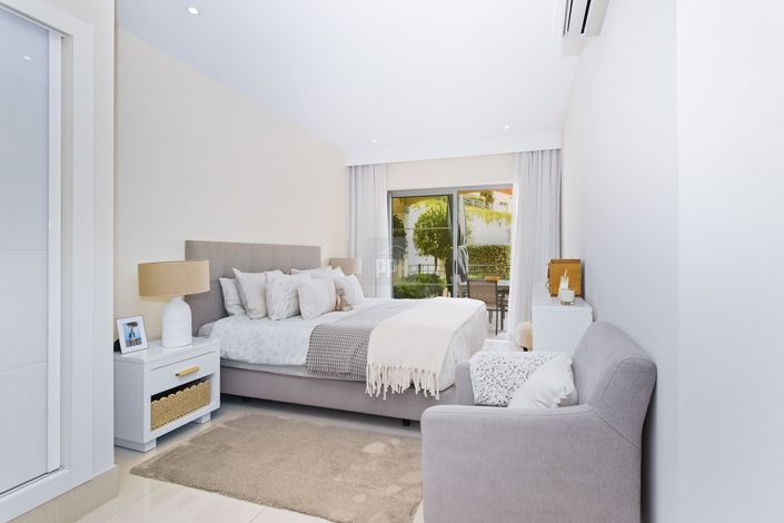 Image No.48-2 Bed Apartment for sale