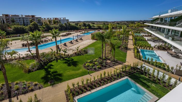 Image No.26-3 Bed Apartment for sale