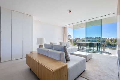 2344-361449-f99b9e343b07b1ea73851c331dc41644a