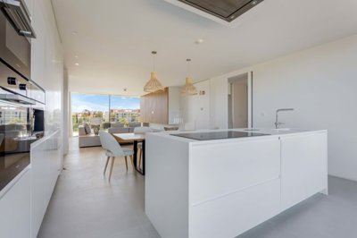 2344-361448-f99b9e343b07b1ea73851c331dc41644a