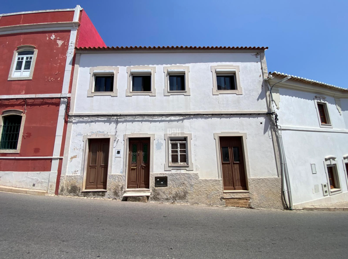 Image No.1-2 Bed Villa for sale