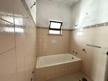 2344-361078-f99b9e343b07b1ea73851c331dc41644a