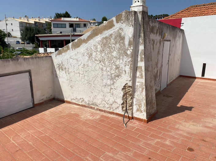 Image No.4-2 Bed Villa for sale