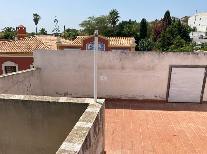 Image No.6-2 Bed Villa for sale