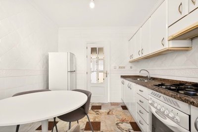 2344-365162-f99b9e343b07b1ea73851c331dc41644a