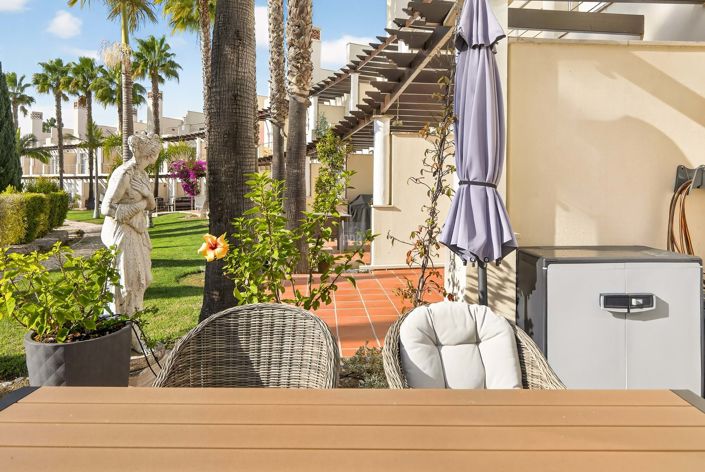 Image No.44-4 Bed Townhouse for sale