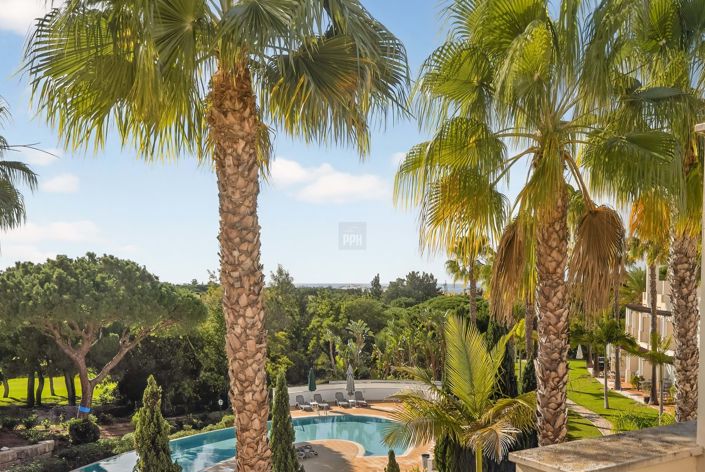 Image No.47-4 Bed Townhouse for sale