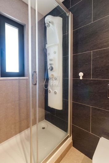 Image No.21-Propriété de 3 chambres à vendre à Quarteira