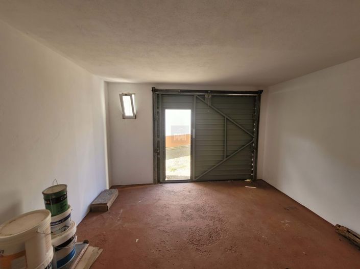 Image No.15-1 Bed Villa for sale