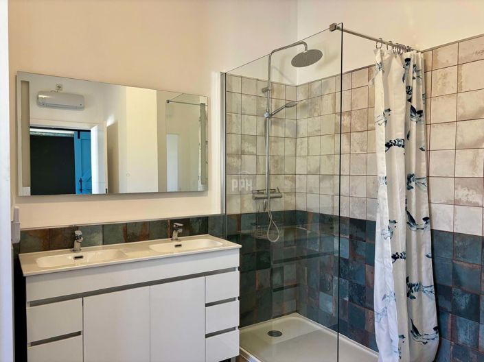 Image No.6-1 Bed Villa for sale