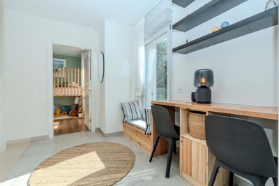 2344-370028-f99b9e343b07b1ea73851c331dc41644a