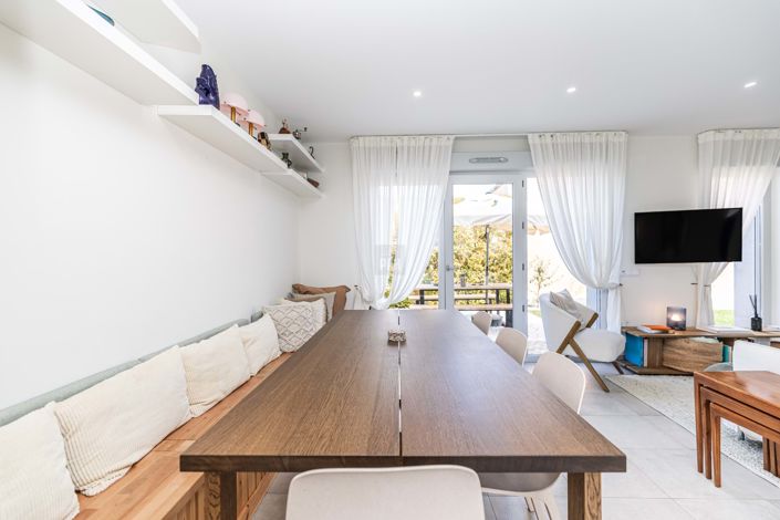 Image No.16-3 Bed Townhouse for sale