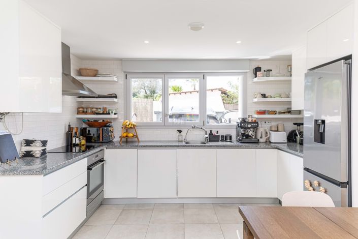 Image No.22-3 Bed Townhouse for sale