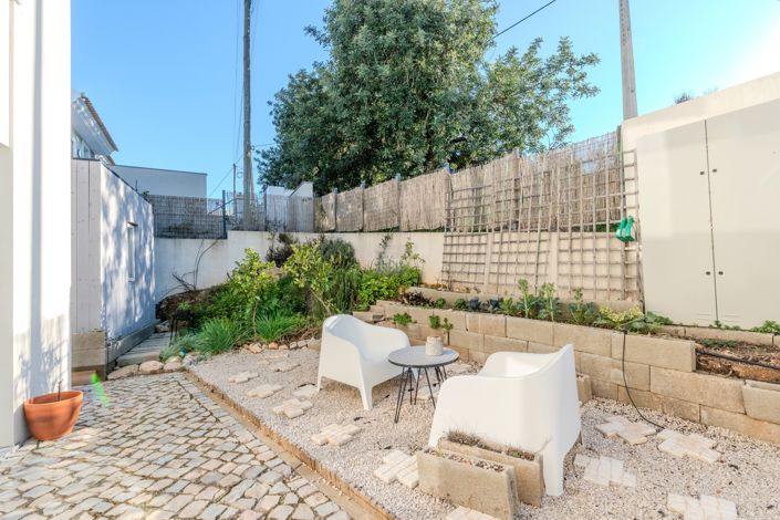 Image No.24-3 Bed Townhouse for sale